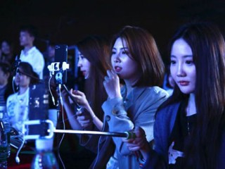 女主播的沉沦之路说的是什么(女主播的沉沦之路说的是什么内容)