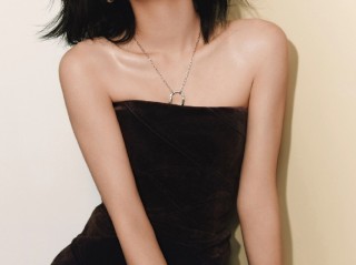 最火女明星手机壁纸(当红女明星手机壁纸全面屏高清)