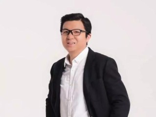 快手创始人宿华一天能挣多少钱,快手创始人宿华有多少钱