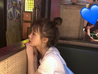 亚一姐快手,亚一姐快手多多少亿