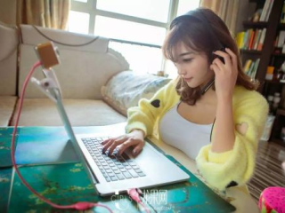 侵吞公款打赏主播,侵吞公款打赏主播是怎么回事