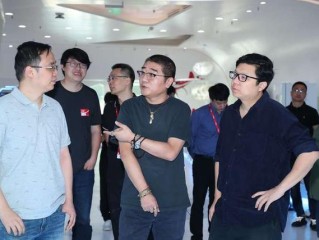 快手创始人个人资料简介(快手创始人是谁人简介身价)