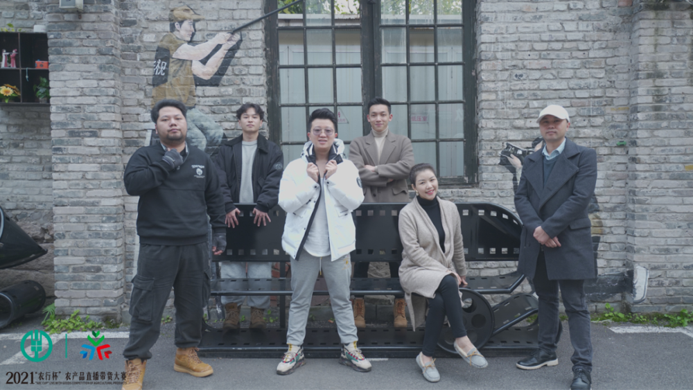 网红大事件简介(网红大事件简介怎么写)