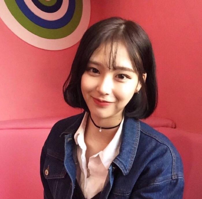 网红图片女生头像高清(网红图片女生头像高清可爱)