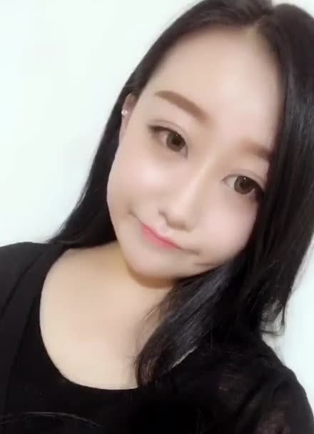 明月网红助手,明月网红助手是真的吗