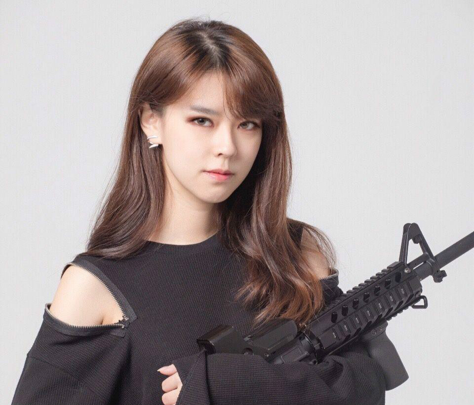 主播真会玩绝地求生篇(听说那个主播上面有人绝地求生)