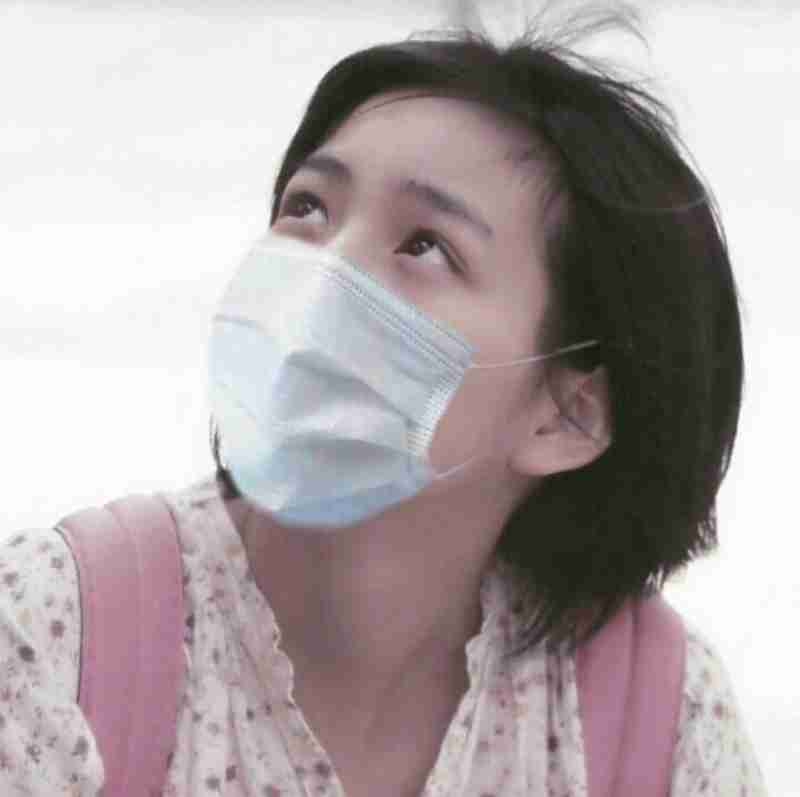 网红图片女生头像口罩,网红图片女生头像背影短发