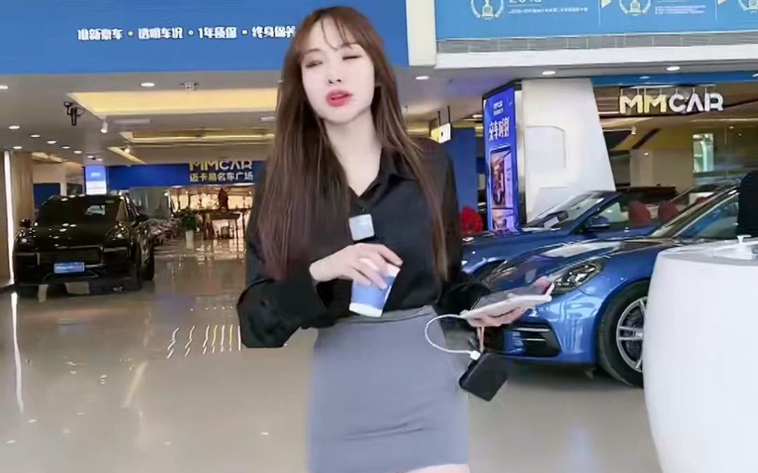 女主播直播卖车时疑涉黄(女主播直播卖车时疑涉黄完整视频)