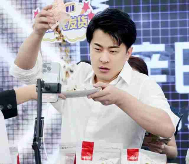 辛巴网红直播间在哪里,辛巴网红直播间 辛巴网红直播间在哪里,辛巴网红直播间