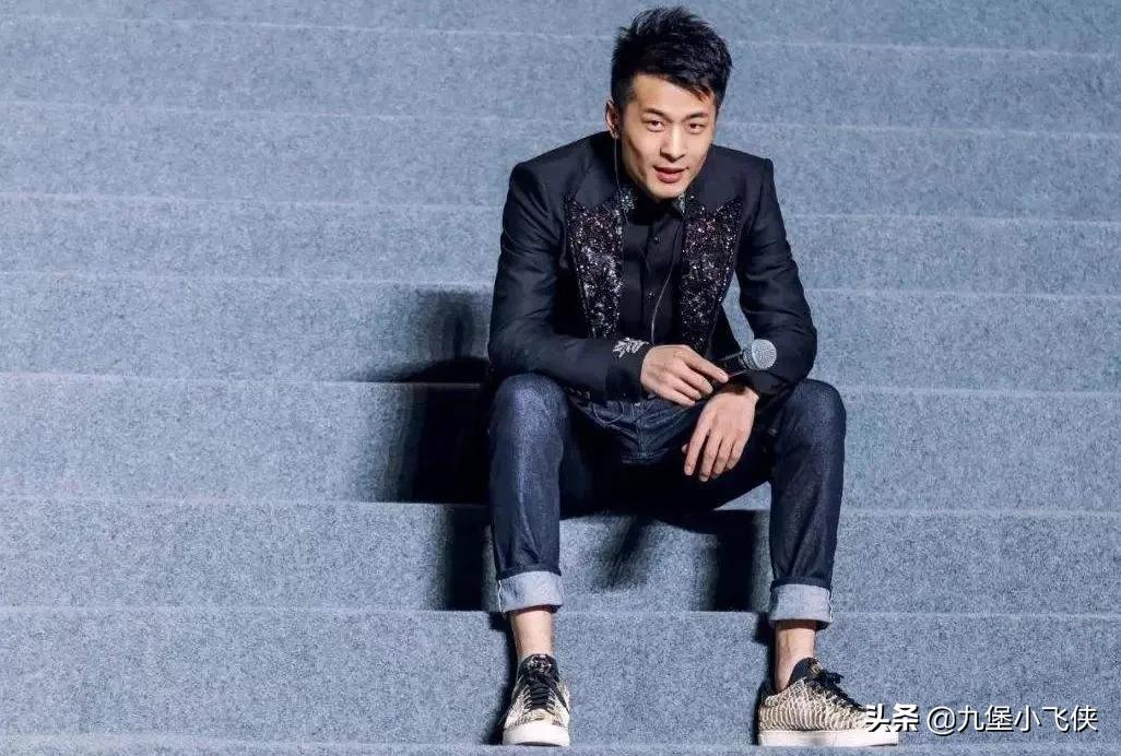 快手创始人是谁有多少身价,快手创始人是谁啊简介