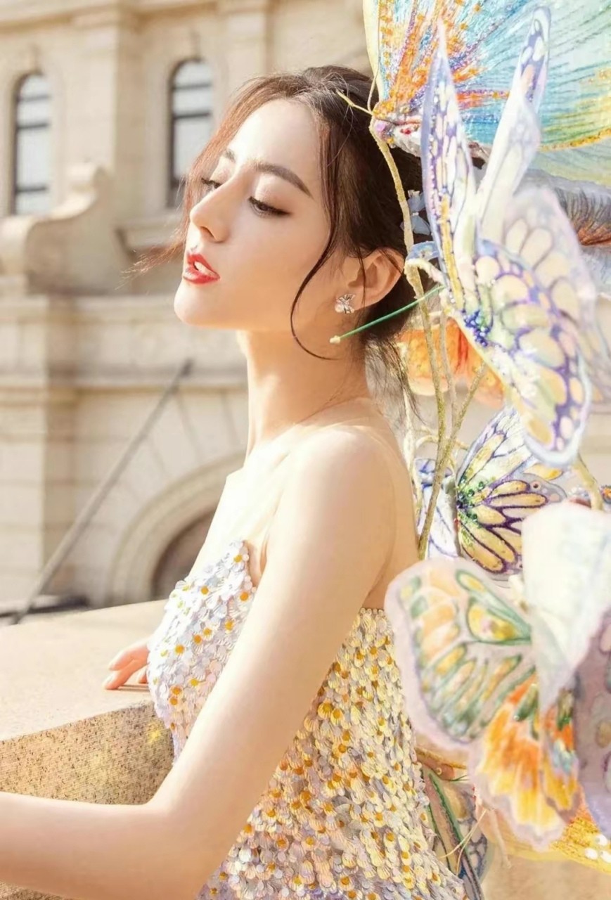 最火女明星前100名(最火的女明星排名前十) 最火女明星前100名(最火的女明星排名前十)