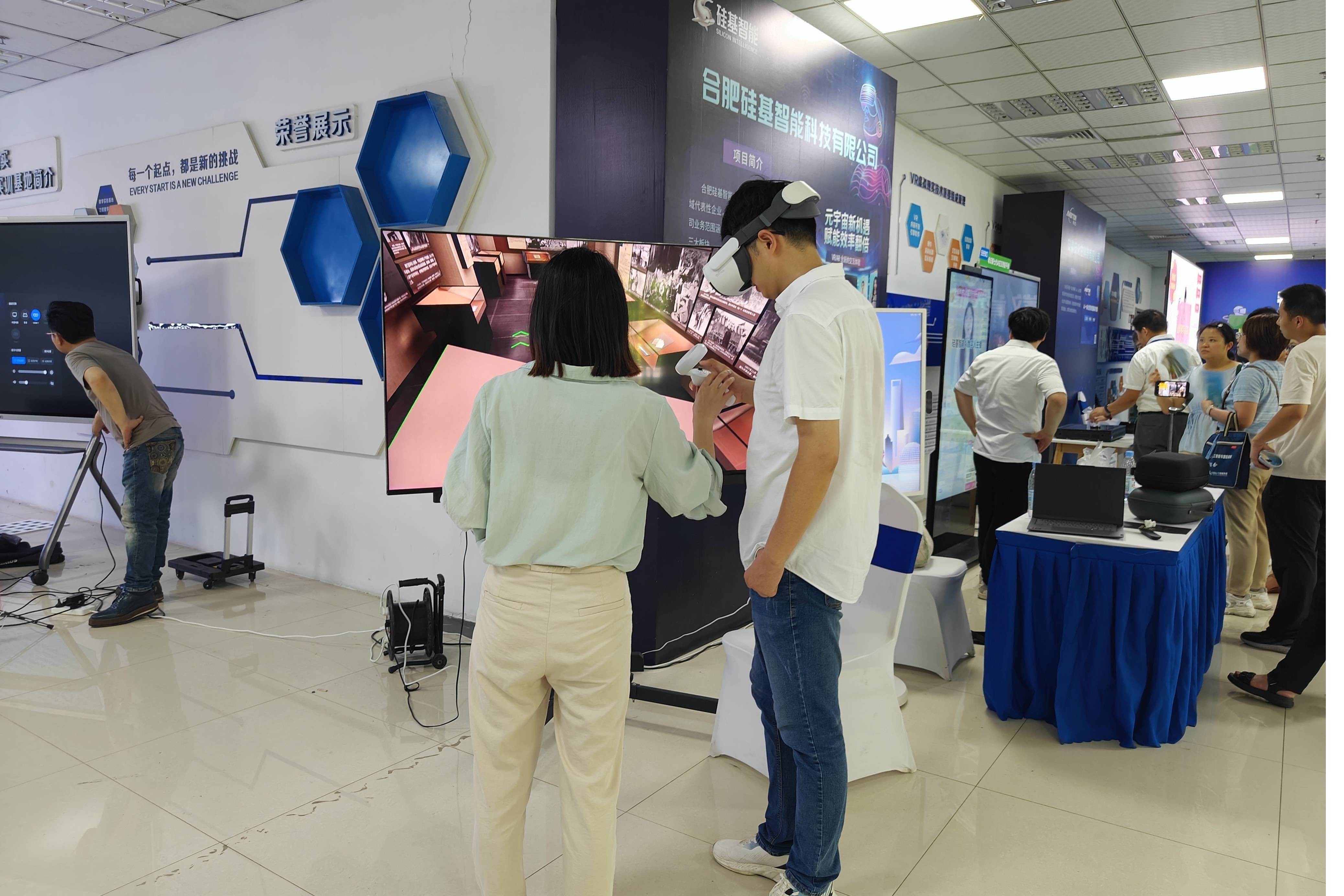 人工智能大数据培训(大数据+人工智能培训机构)