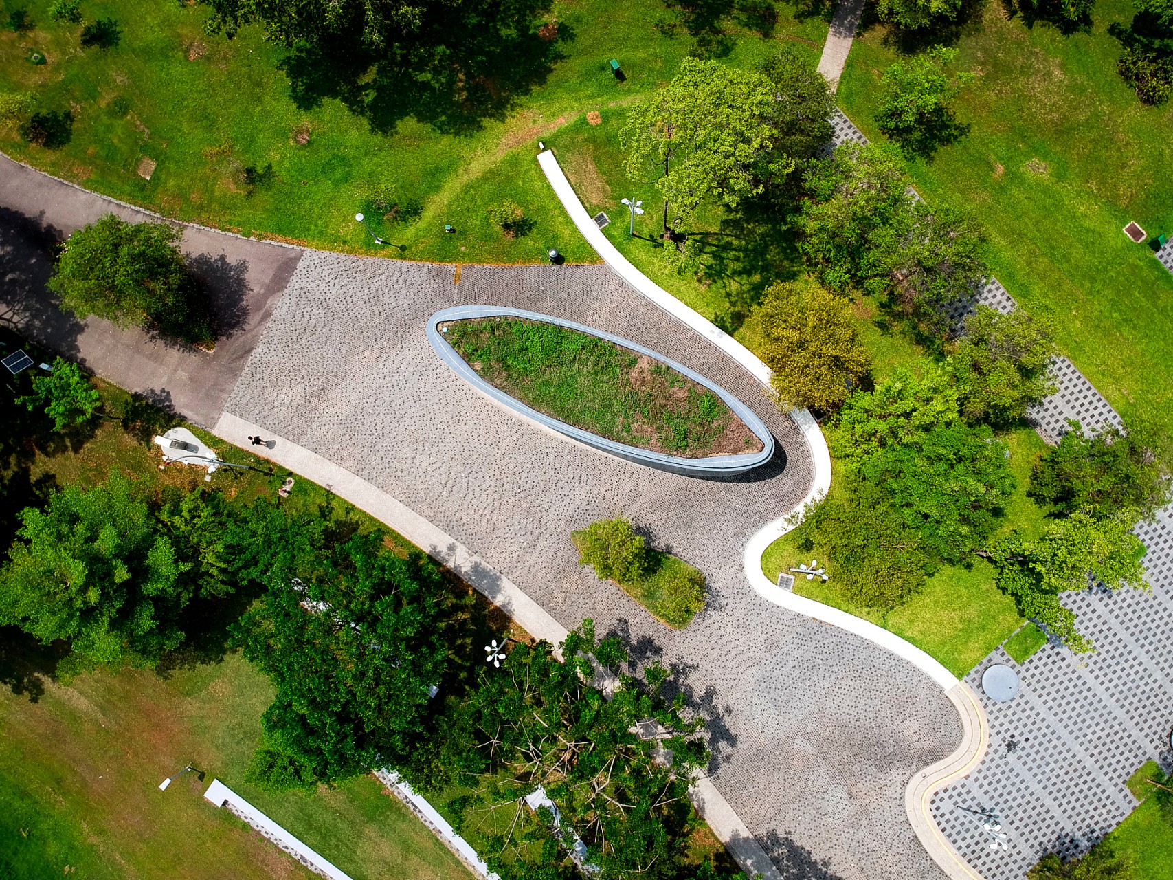 全球首个ai公园(全球主题公园最多的城市是哪个城市)