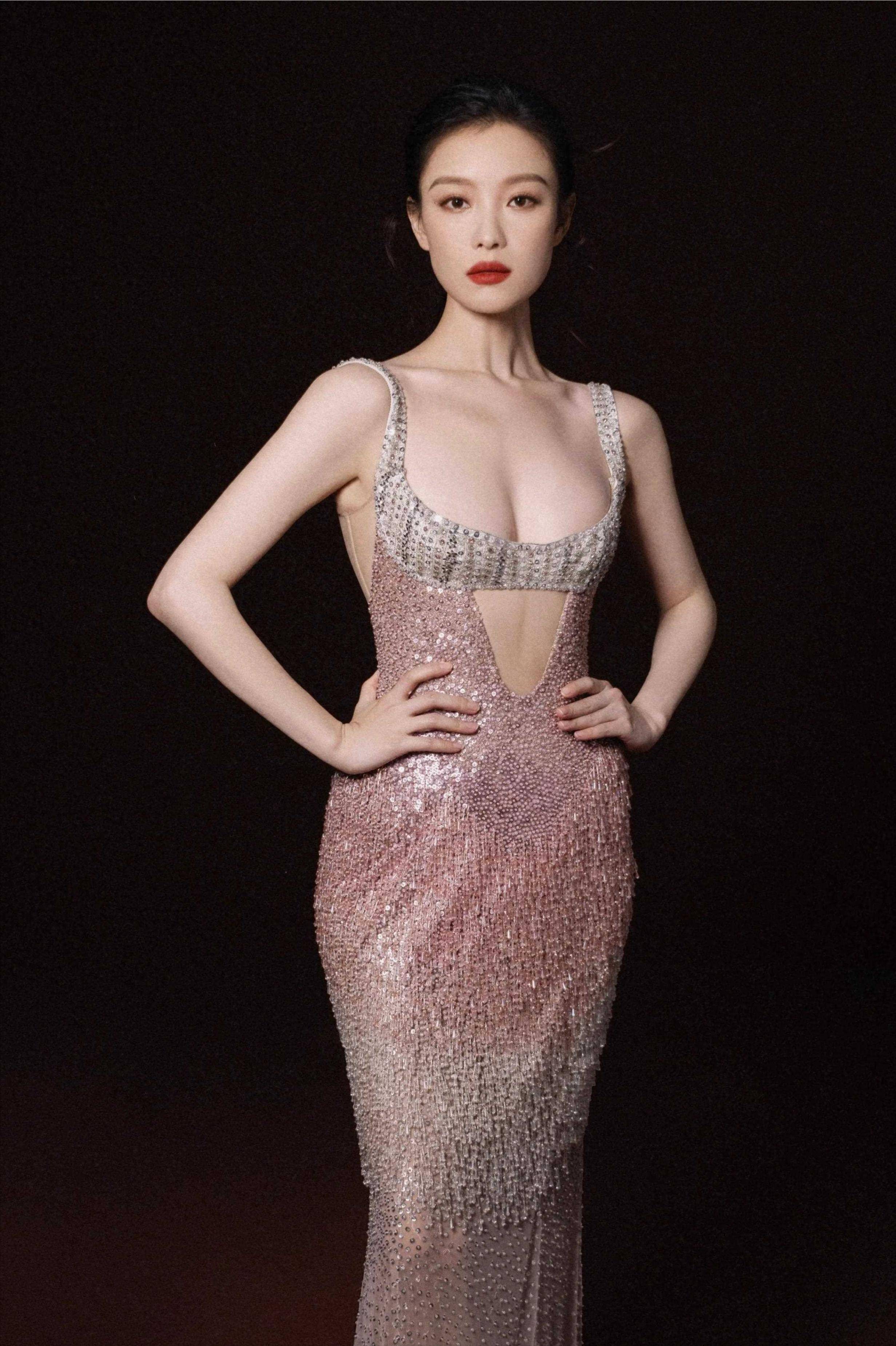 最火女明星排行榜前十名图片,最火女明星排行榜前十名