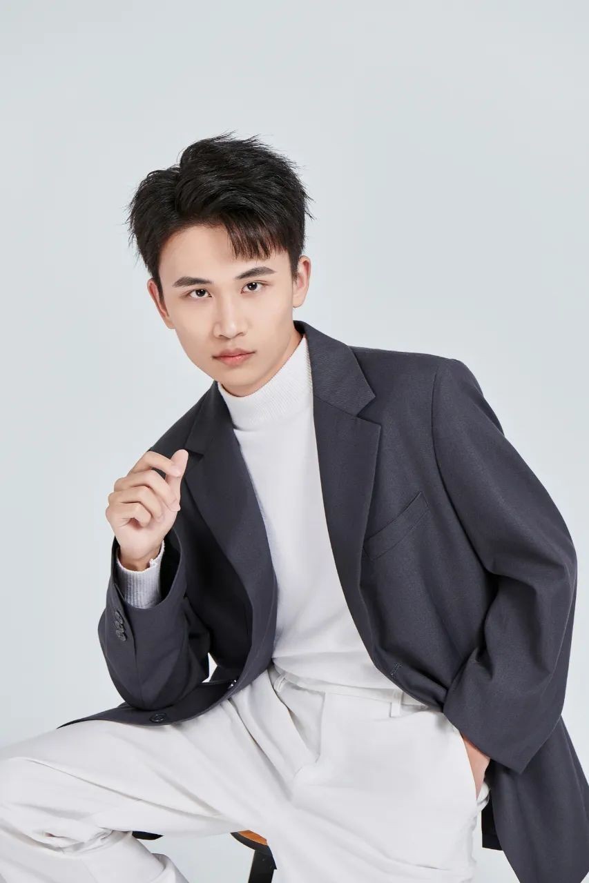 最火的小说作家,最火的小说作家排行榜