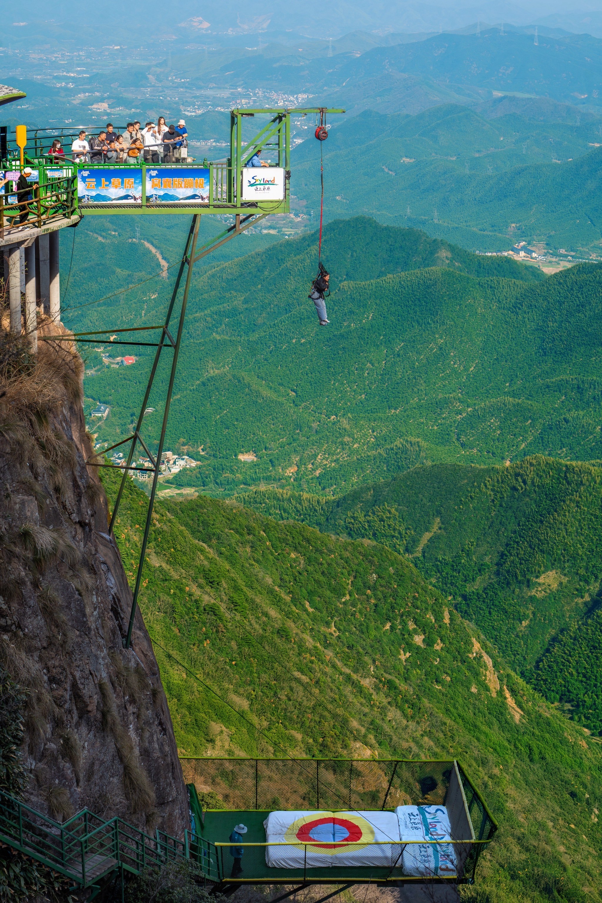 抖音上攀爬悬崖的游戏,抖音那个爬悬崖的游戏