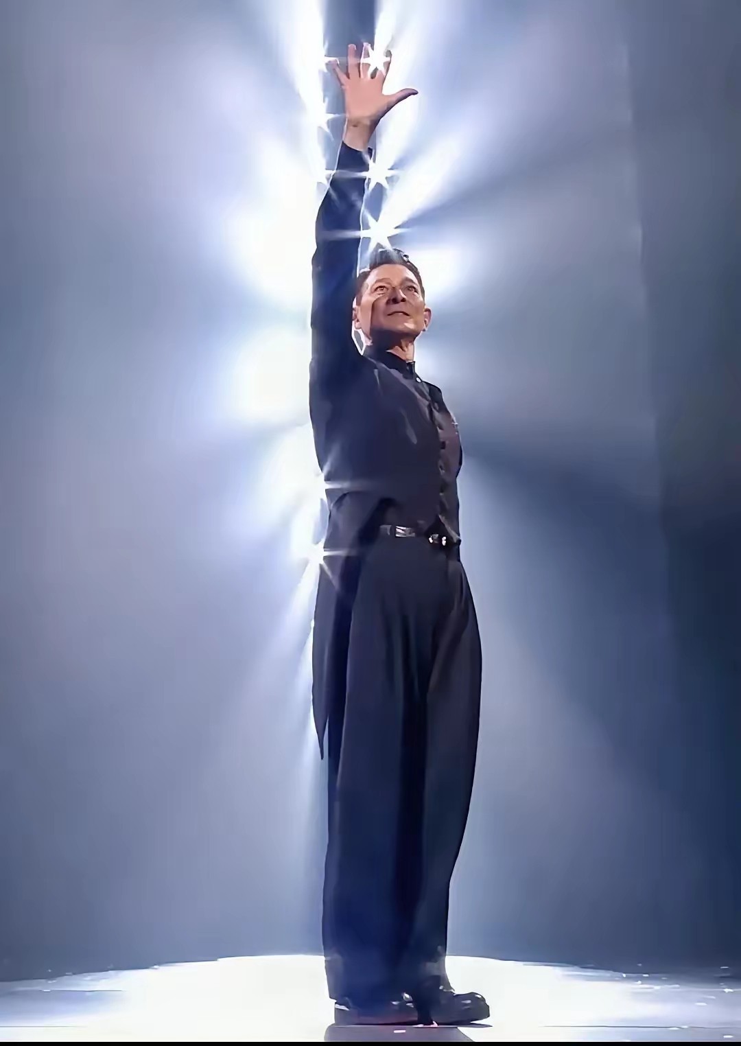 抖音刘德华,抖音刘德华演唱会是哪一年