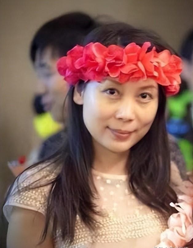 劳荣枝曾经拍的抖音,劳荣枝案为何久拖不判