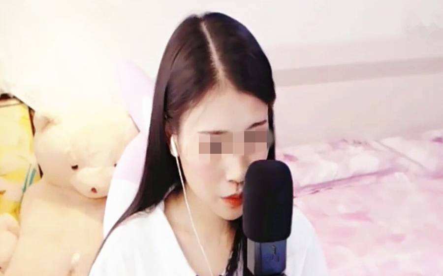 美女主播与十多名男子**,美女主播与十多名男子