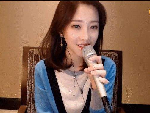 冯提莫凉了的原因(为什么冯提莫不火了)